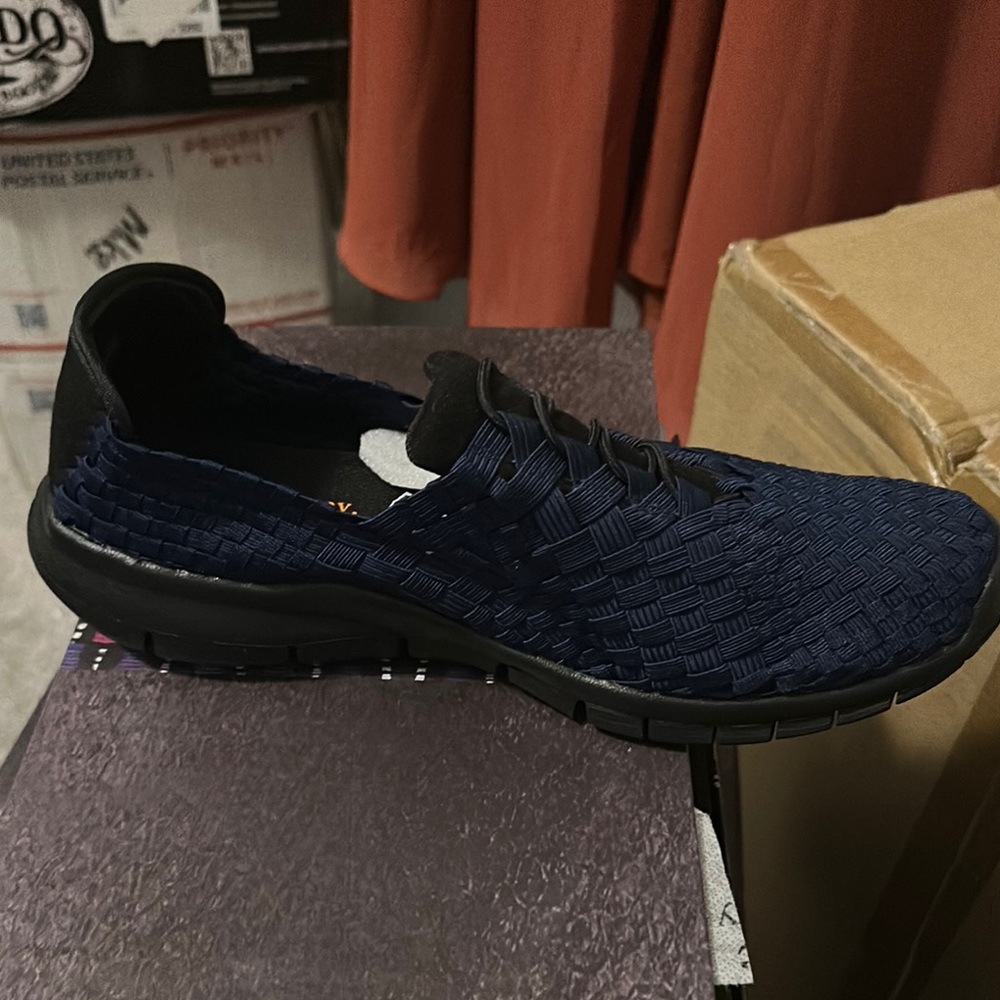 bernie mev. Men's Navy Woven Sneakers